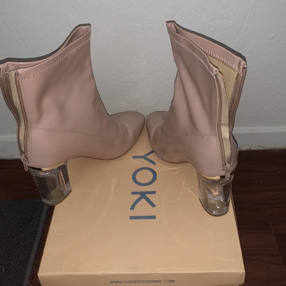 Yoki Faux Patent Beige Ankle Boots Size 11 - Picture 4 of 5